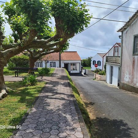 Al Luso Brasileiro Lajes das Flores Exterior foto